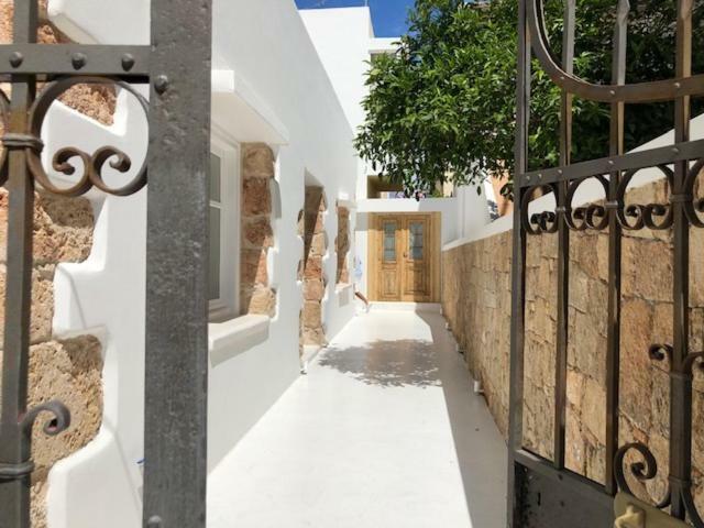 Kostis Parthenis Residence Malia Buitenkant foto